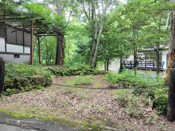 北佐久郡軽井沢町大字長倉、中古一戸建ての画像です