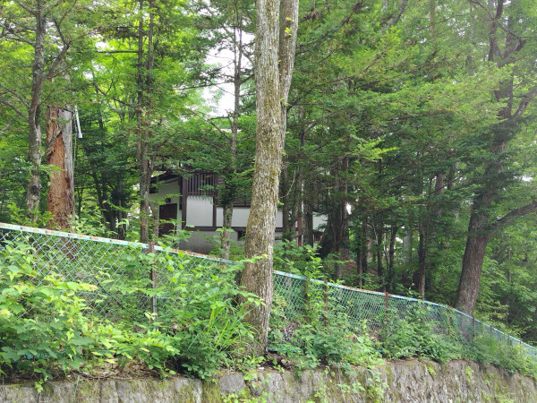 北佐久郡軽井沢町大字長倉、中古一戸建ての画像です