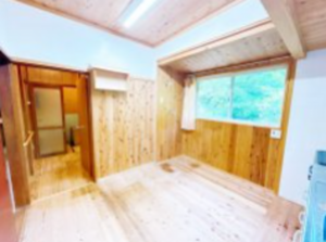 北佐久郡軽井沢町大字長倉、中古一戸建ての画像です