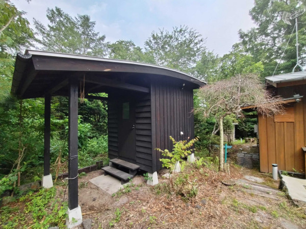 北佐久郡軽井沢町大字長倉、中古一戸建ての画像です