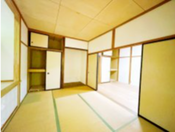 北佐久郡軽井沢町大字長倉、中古一戸建ての画像です