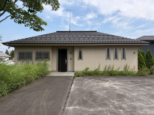北佐久郡軽井沢町大字長倉、中古一戸建ての画像です
