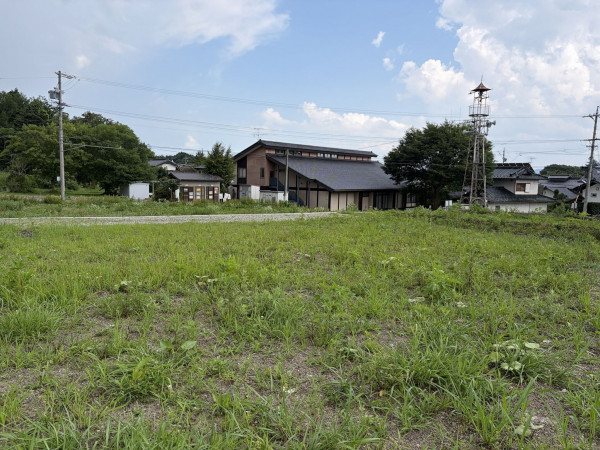 北佐久郡軽井沢町大字長倉、土地の画像です