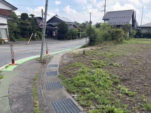 北佐久郡軽井沢町中軽井沢、土地の画像です
