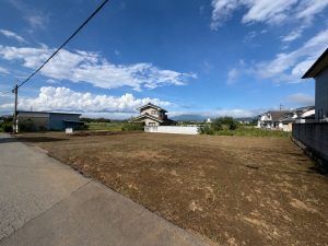 佐久市原、土地の画像です