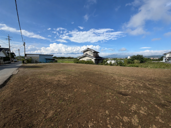 佐久市原、土地の画像です