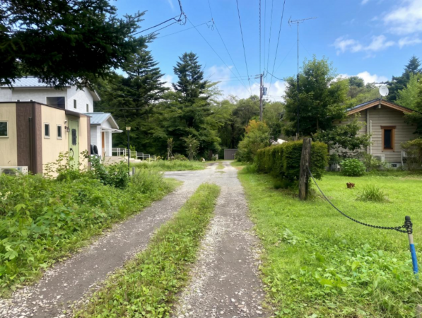 北佐久郡軽井沢町大字長倉、土地の画像です
