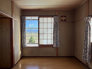 佐久市鍛冶屋、中古一戸建ての画像です