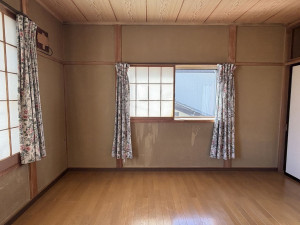 佐久市鍛冶屋、中古一戸建ての画像です