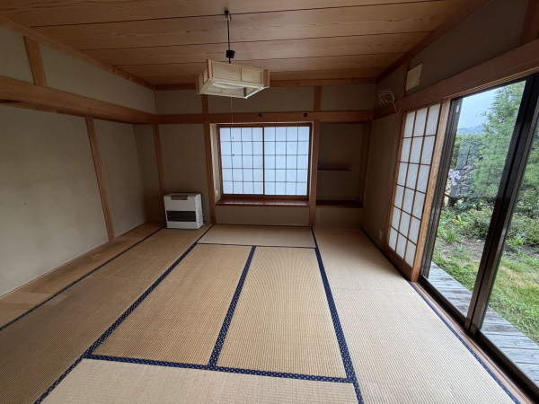 佐久市鍛冶屋、中古一戸建ての画像です