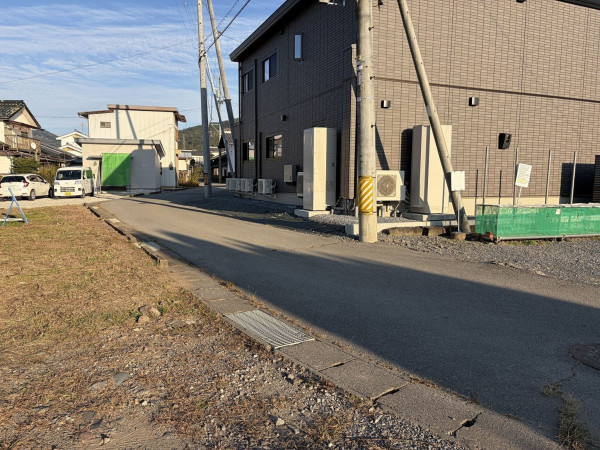 佐久市平賀、土地の画像です