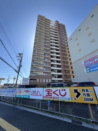 草津市野路、マンションの画像です