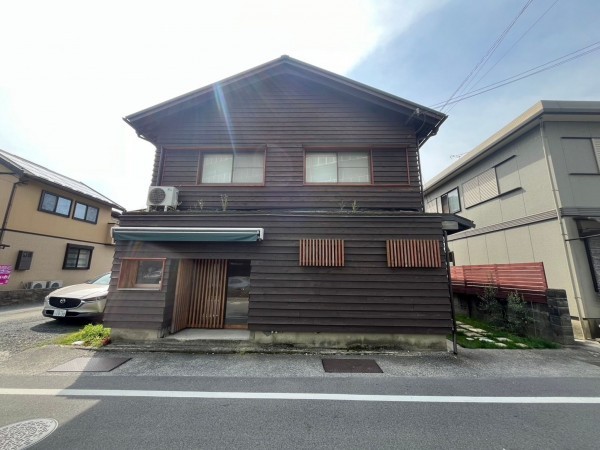 草津市野路、中古一戸建ての画像です