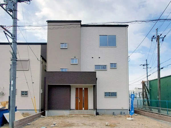草津市西渋川、新築一戸建ての画像です