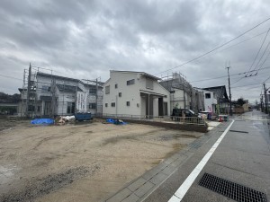 草津市西草津、新築一戸建ての外観画像です