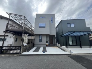 草津市草津町、新築一戸建ての画像です