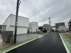 草津市西渋川、新築一戸建ての外観画像です