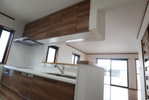 草津市西渋川、中古一戸建ての画像です