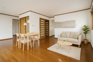 草津市西渋川、中古一戸建ての画像です