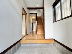 草津市新浜町、中古一戸建ての画像です