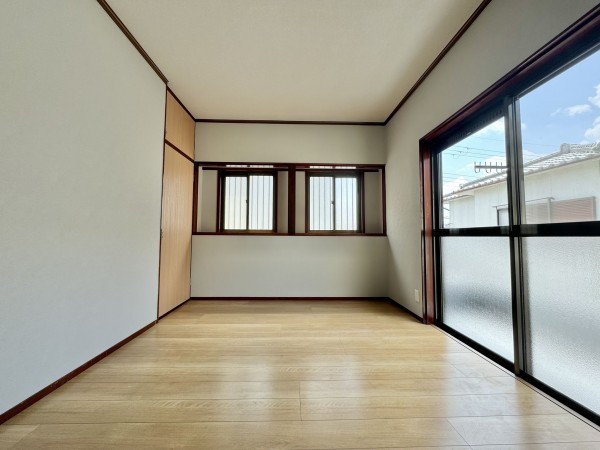 草津市新浜町、中古一戸建ての画像です
