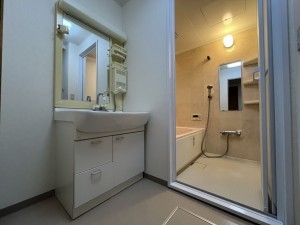大津市松山町、マンションの画像です
