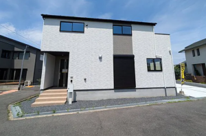 草津市野村、新築一戸建ての画像です