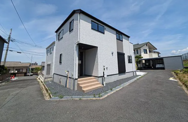 草津市野村、新築一戸建ての画像です