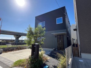 大津市下阪本、中古一戸建ての画像です