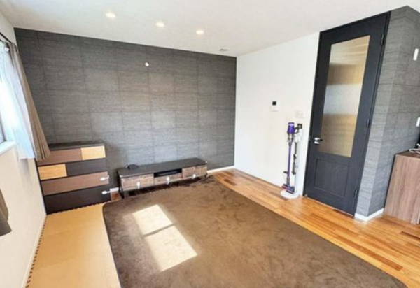 大津市下阪本、中古一戸建ての画像です