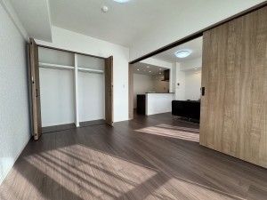 大津市大萱、マンションの画像です