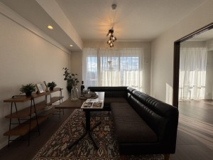 大津市大萱、マンションの画像です