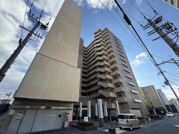 大津市大萱、マンションの画像です