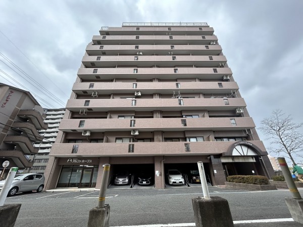 草津市野路、マンションの画像です