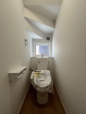 大津市御陵町、新築一戸建ての画像です