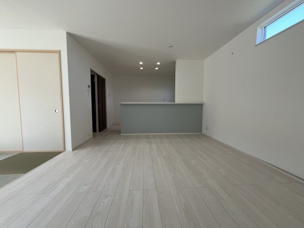 大津市御陵町、新築一戸建ての画像です