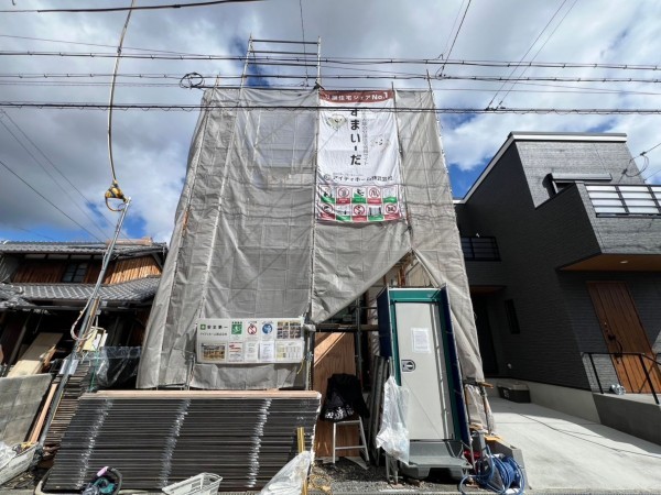 草津市平井、新築一戸建ての外観画像です