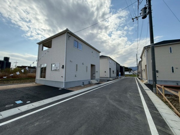 大津市雄琴、新築一戸建ての画像です