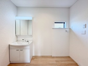 大津市雄琴、新築一戸建ての画像です