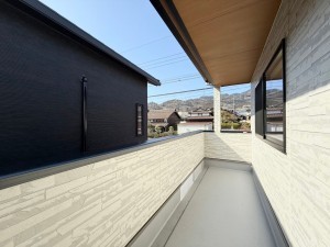 大津市見世、新築一戸建てのバルコニー画像です