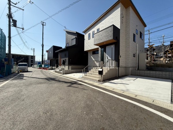大津市見世、新築一戸建ての外観画像です