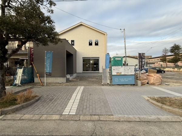 大津市尾花川、新築一戸建ての外観画像です