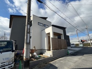 草津市野村、新築一戸建ての画像です