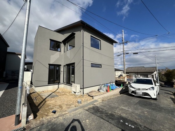 草津市野村、新築一戸建ての画像です