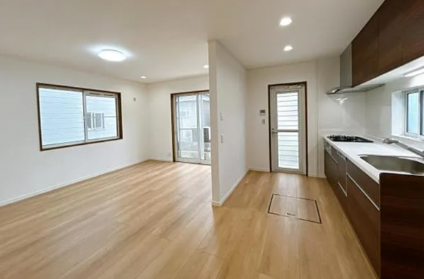 草津市追分、中古一戸建ての画像です