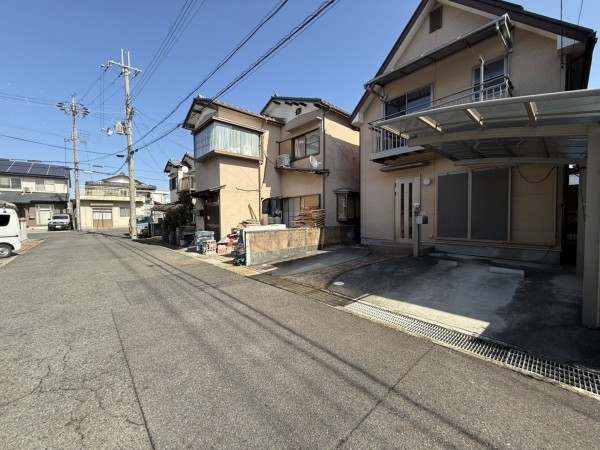 大津市唐崎、中古一戸建ての外観画像です