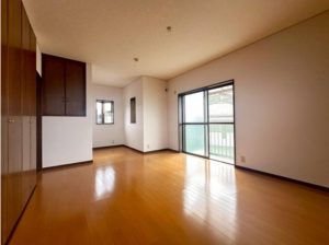 大津市国分、中古一戸建ての画像です