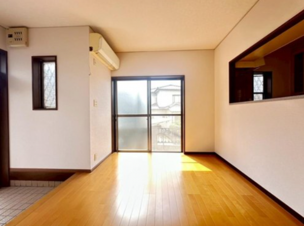 大津市国分、中古一戸建ての画像です