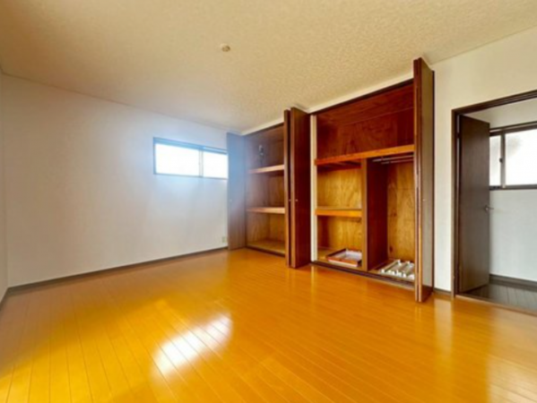 大津市国分、中古一戸建ての画像です