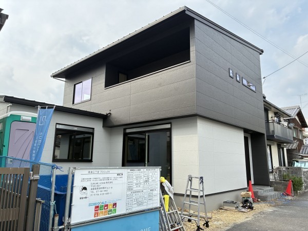草津市草津、新築一戸建ての画像です